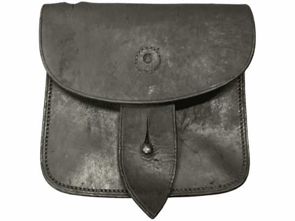 Canadian CEF 1913 Dated Oliver Pattern Black Leather Belt Pouch C Broad Arrow